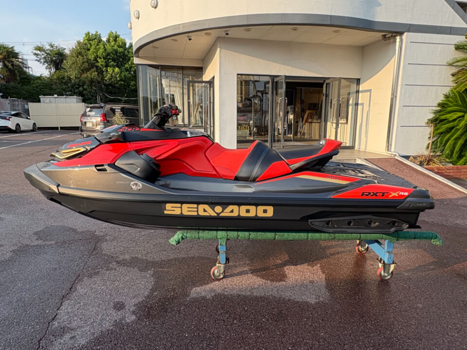 SeaDoo RXT-X300 ジェット写真