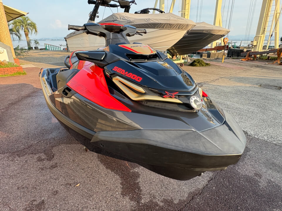 SeaDoo RXT-X300 ジェット写真