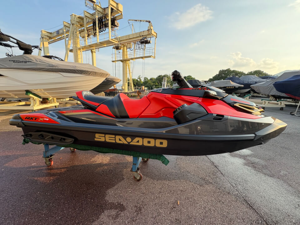 SeaDoo RXT-X300 ジェット写真