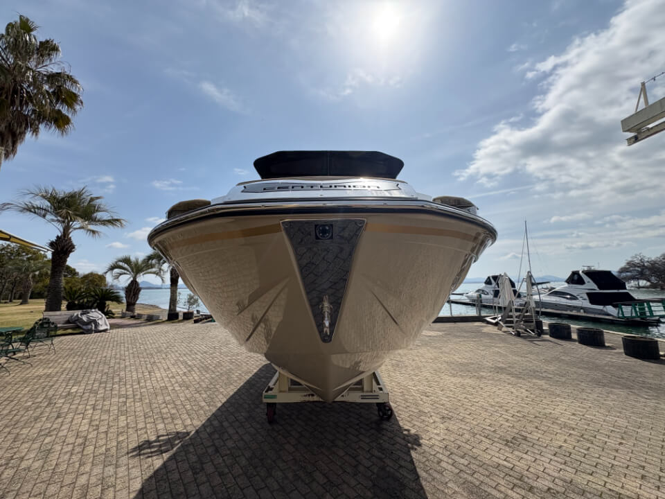 センチュリオン　Ri245　ムータデザイン　2026年モデル　正面