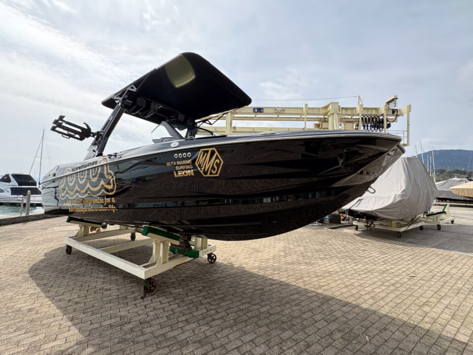 センチュリオン Nv243　ムータレオン　2026年モデル　メイン写真