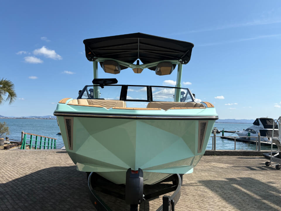 ノーティック　G23　2026年モデル　正面