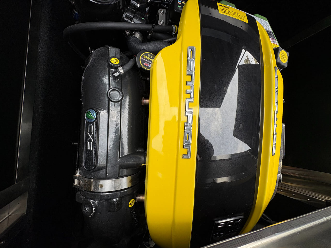 センチュリオン Nv243　ムータレオン　2026年モデル　エンジン写真