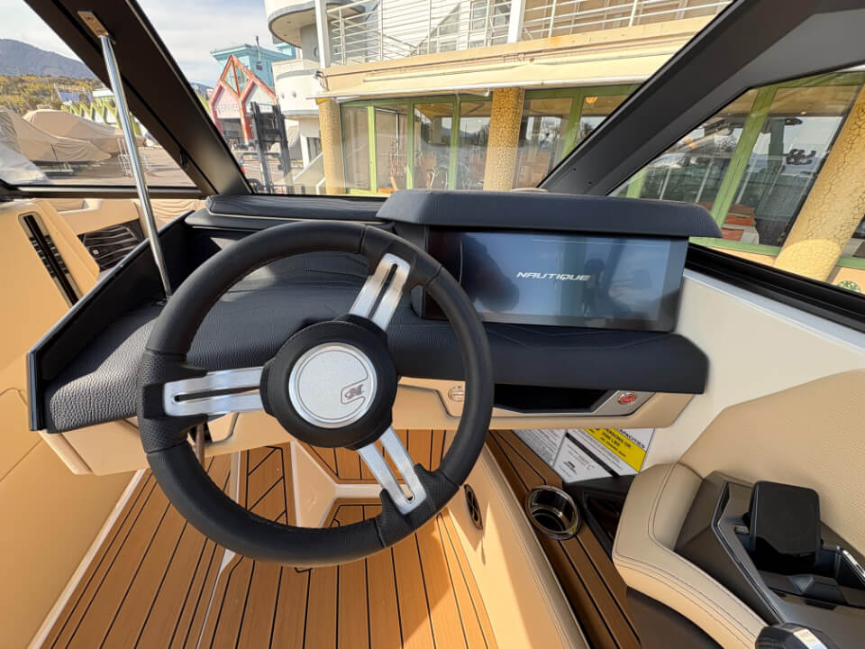 センチュリオン　G23　2026年モデル　コントロールパネル