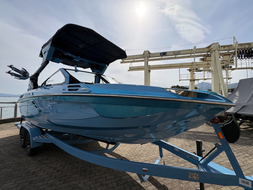 センチュリオン　Ri230　2026年モデル　メイン写真