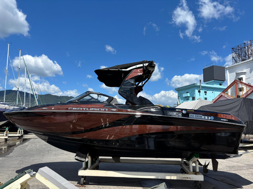 CENTURION Fi21 2019model左舷全体