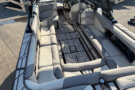 センチュリオンボート Ri265 2021model メインフロアー